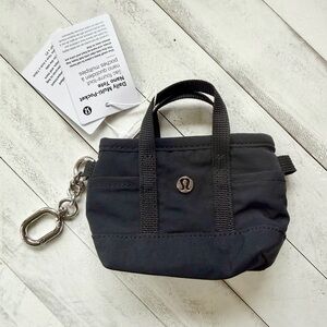 NWT Lululemon Daily Multi-Pocket Nano Tote Bag Black - Online Exclusive Sold Out